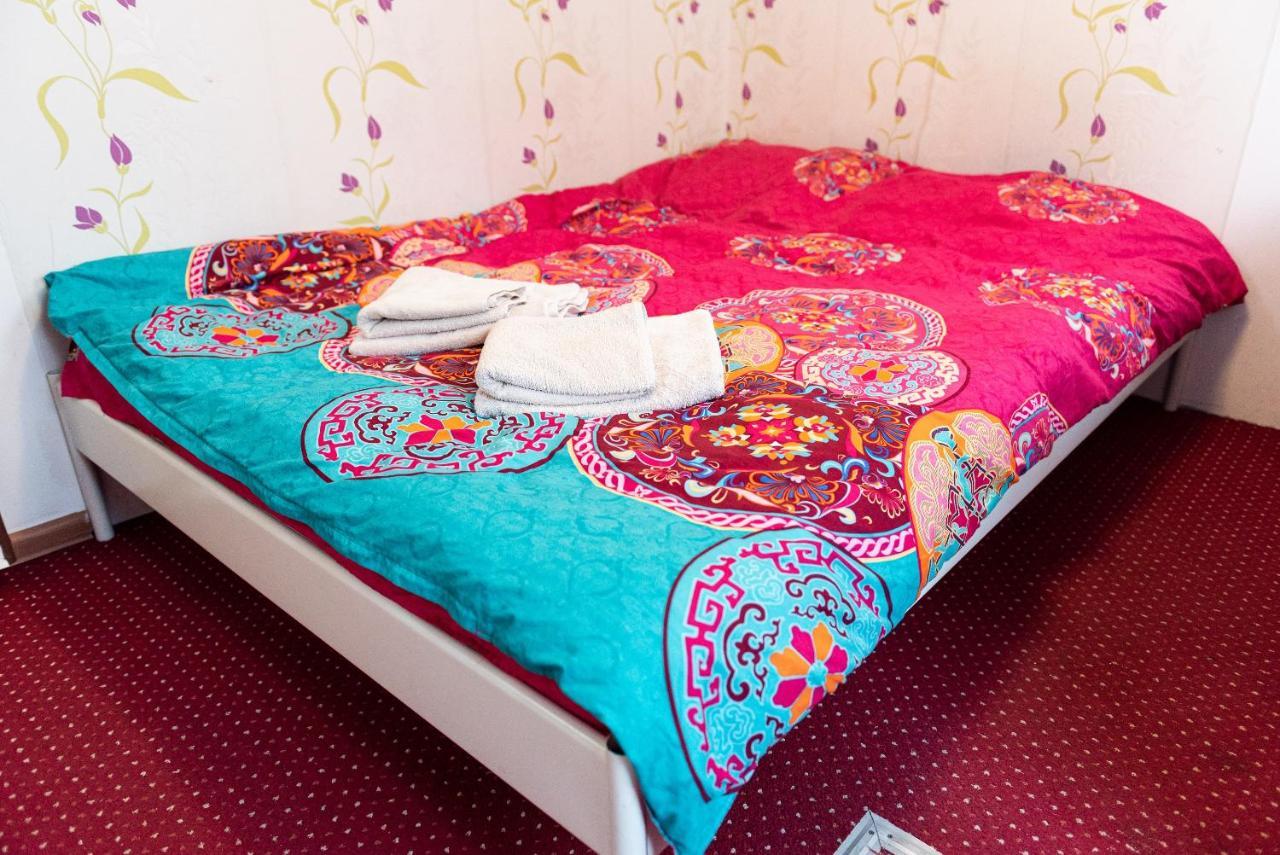 Center Walking Apartment And Room Bukarest Eksteriør billede