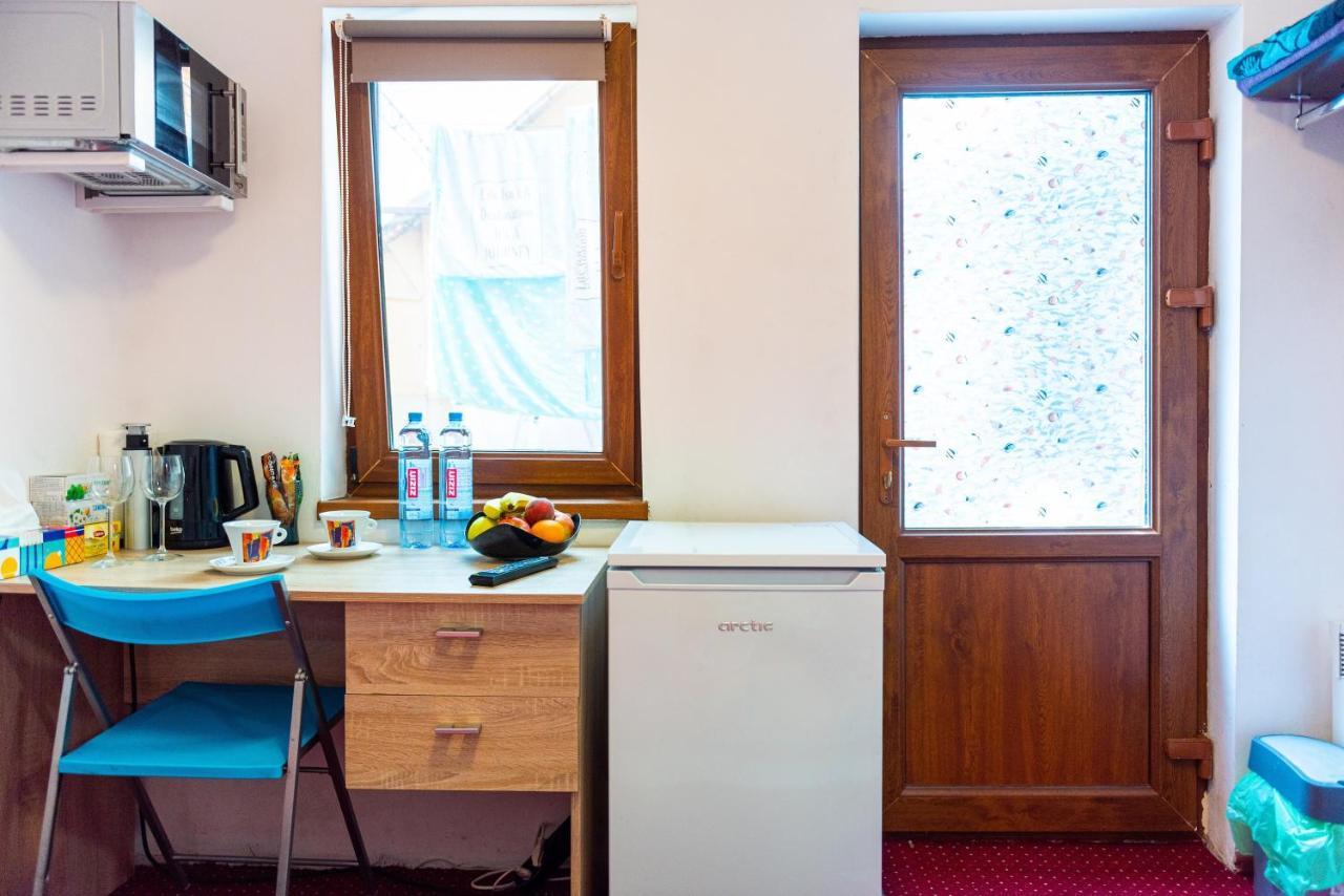 Center Walking Apartment And Room Bukarest Eksteriør billede